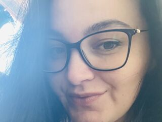 free adult cam picture KairaHelena