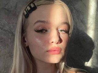 fingering girl chat KianaStark