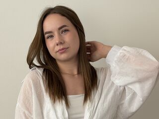 camgirl masturbating with vibrator KymberlyGlaeser