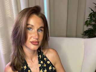 cam girl masturbating with vibrator LanaSeam