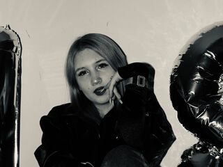 shower livesex LatishaWolfenden