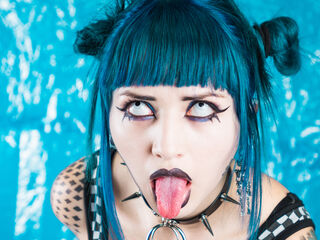 camslut spreading pussy LaurentMason