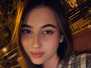 bedroom live sex LeiaFrost