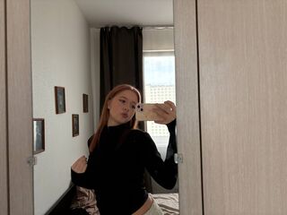 adult webcam chat room LennieLukasik