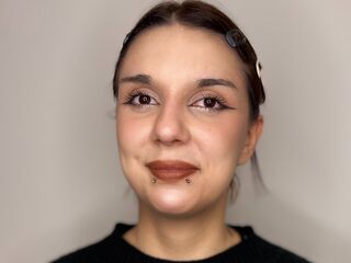 mastubating web cam girl LoniFessel