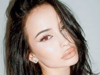 webcam girl chatroom LoraStopha
