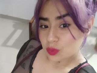 shaved pussy web cam LorentQuint
