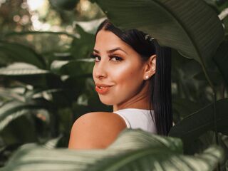 topless webcamgirl LuisanaVela