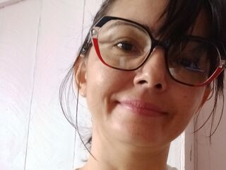 free livesex LuizaHots