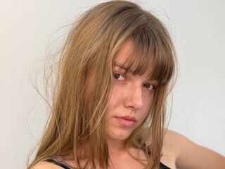 naked girl with webcam fingering LynetteOba