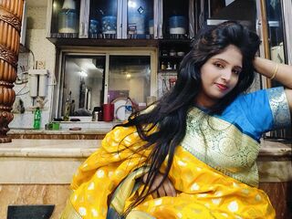 hot webcam MaahiKhan