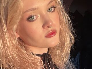 strip show MargaretKues