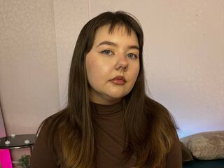 camgirl playing with dildo MaryStevenss