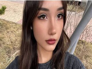 naked girl with webcam masturbating with dildo MeghanSkomo