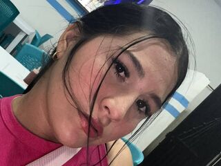 naked cam girl masturbating MiaMorett