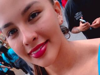 nude cam girl photo MiaRosele