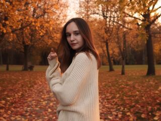 cam girl chat room MillisaTravel