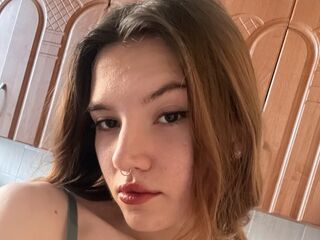 teaser web cam MitsukoJurica