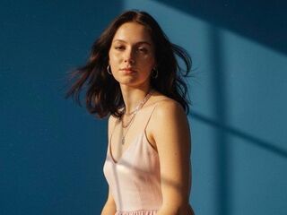 naughty cam bitch MolliePoydras