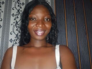 chat show MooreAngelica