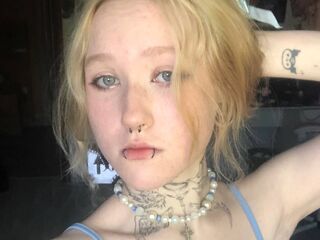 cam slut MoriahEverly