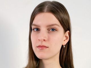 hot chatroom MyrtieKatula