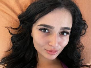 cam girl masturbating with vibrator OdetteMuller