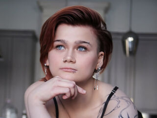 cam babe PeachAveline