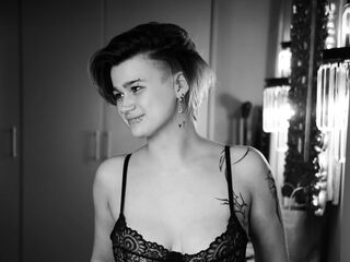 adult webcam chat room PeachBev