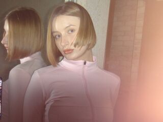 sexwebcam picture RosinaHeverley