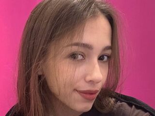 cam girl masturbating with dildo RuthOtte