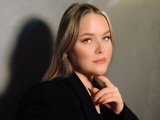 nude webcam girl pic SallySavage