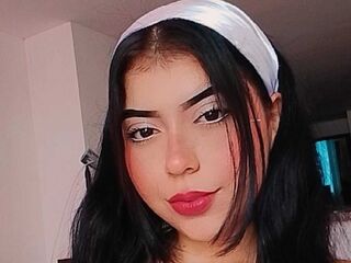 camwhore masturbating SalomeKio