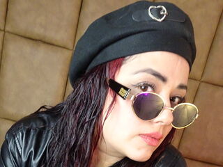 cam chat room SandyGuzman