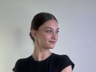 free cybersex SharikaWigington