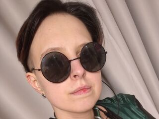 hot cam girl masturbating with sextoy ShaunteBarranco