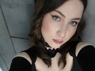 sexy webcam girl SofiLynn