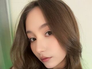 camslut naked SonyaDaice