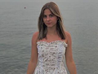beautiful webcam girl StellaWerty