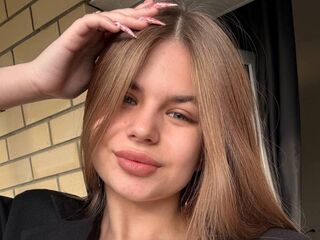 nude gamgirl TonitaClark