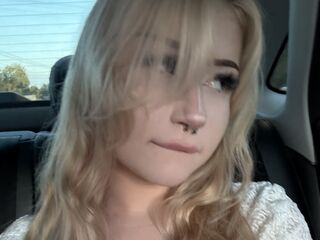 real live cam picture VerlieRentar