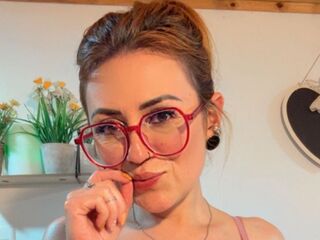 hot cam slut VictoriaFalon