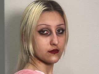 nude webcamgirl photo VictorinaHarvest