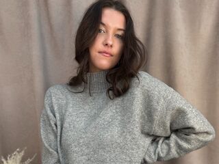 cam girl masturbating with vibrator ZaraBayles